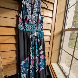 Maggy London Sleeveless V-Neck Blue and Black Maxi Dress